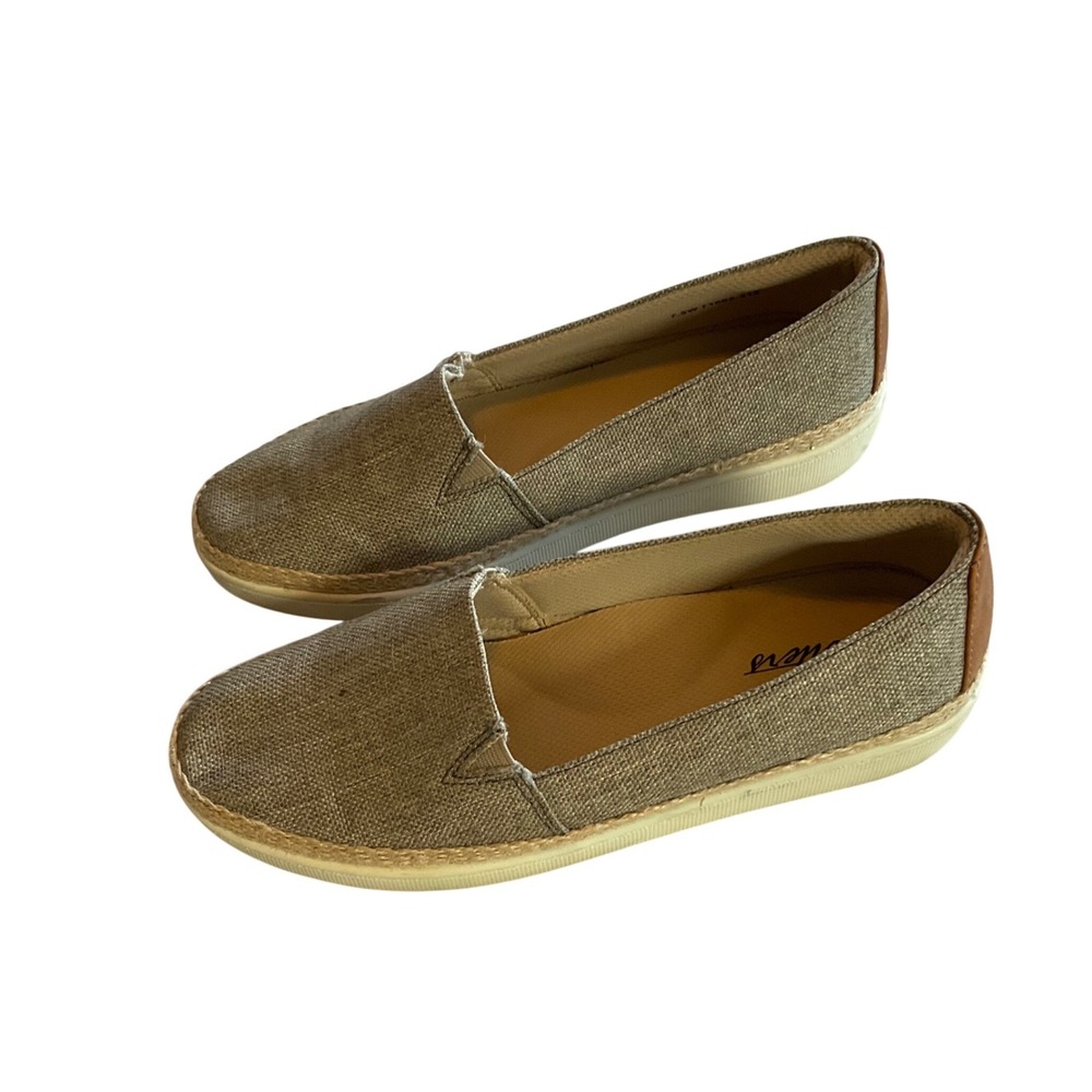 Trotters Slip On Sneakers Women 7.5W Beige Linen Espadrille Flats T1803-312
